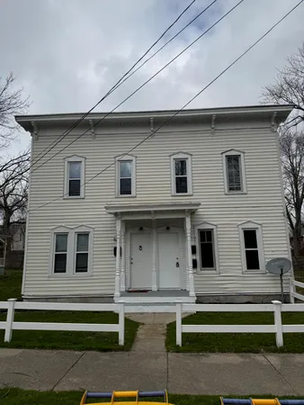 $374,900 | 819 10th Street Northwest, Grand Rapids, MI 49504
