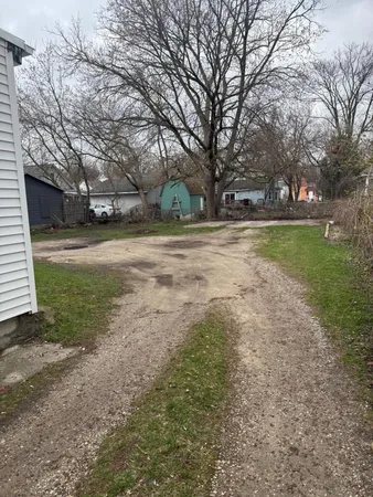 $374,900 | 819 10th Street Northwest, Grand Rapids, MI 49504