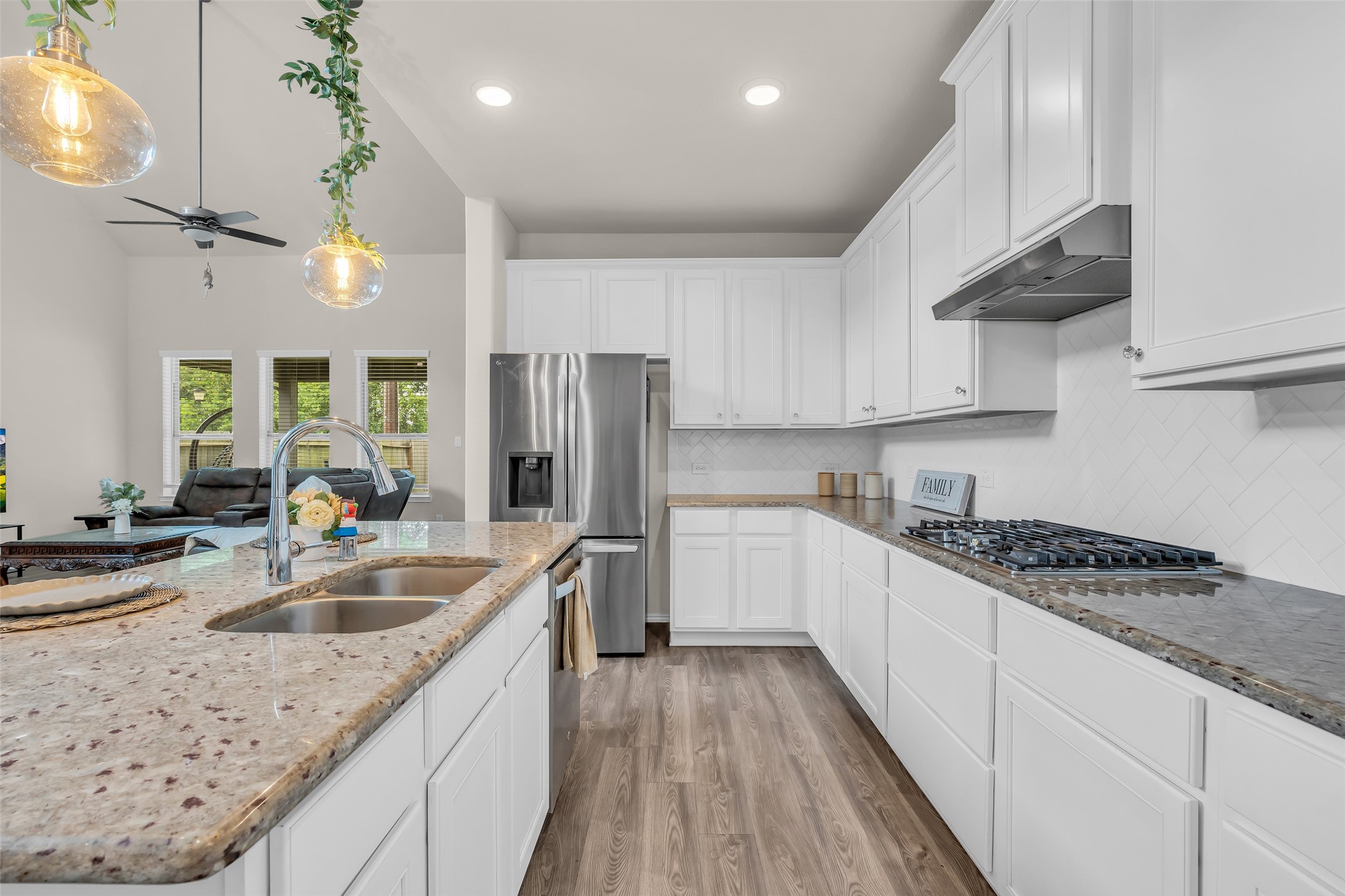 4608 Mustang Run Drive Rosenberg, TX 77469 - Photo 12 of 30