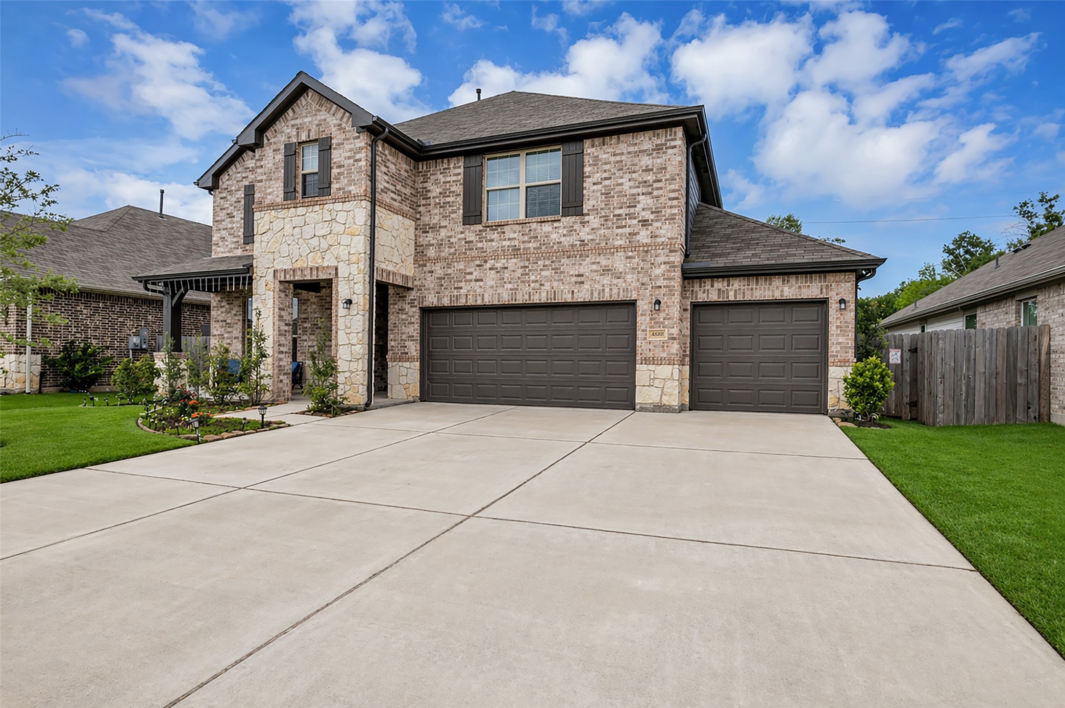 4608 Mustang Run Drive Rosenberg, TX 77469 - Photo 2 of 30