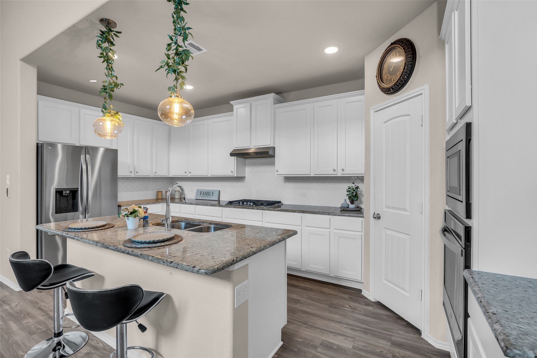 4608 Mustang Run Drive Rosenberg, TX 77469 - Photo 8 of 30