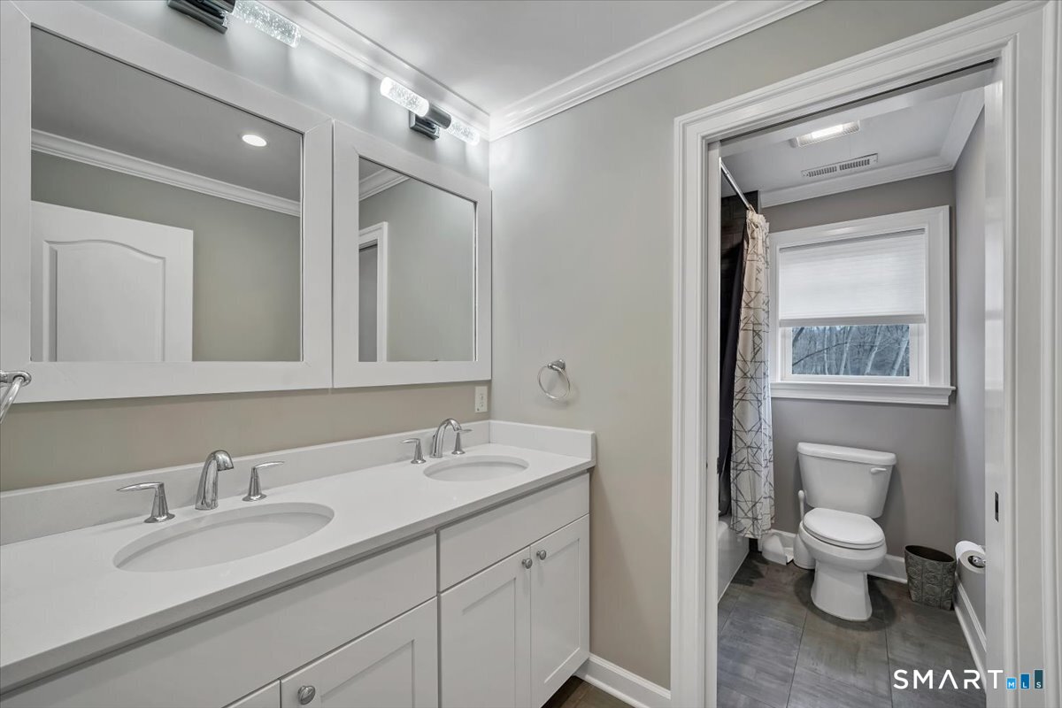 1049 Stillwater Road Stamford, CT 06902 - Photo 18 of 32