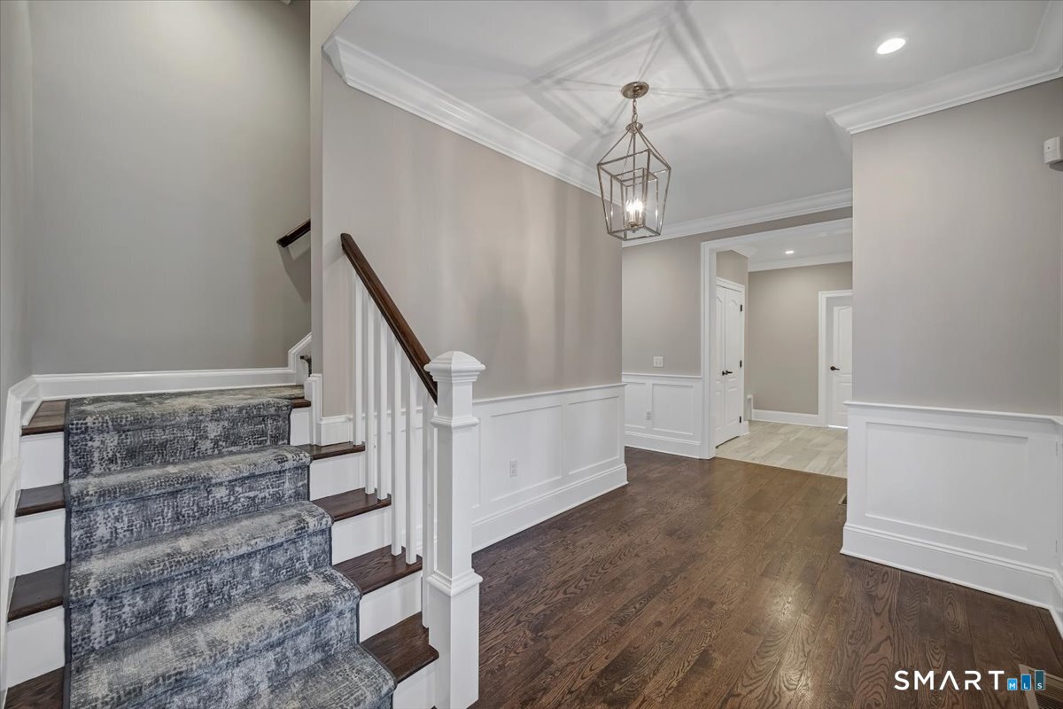 1049 Stillwater Road Stamford, CT 06902 - Photo 3 of 32
