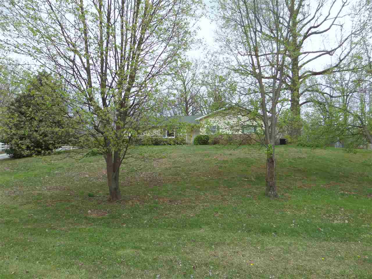 202 Heltonville Road West Bedford, IN 47421 - Photo 22 of 23 Gallery Image 22