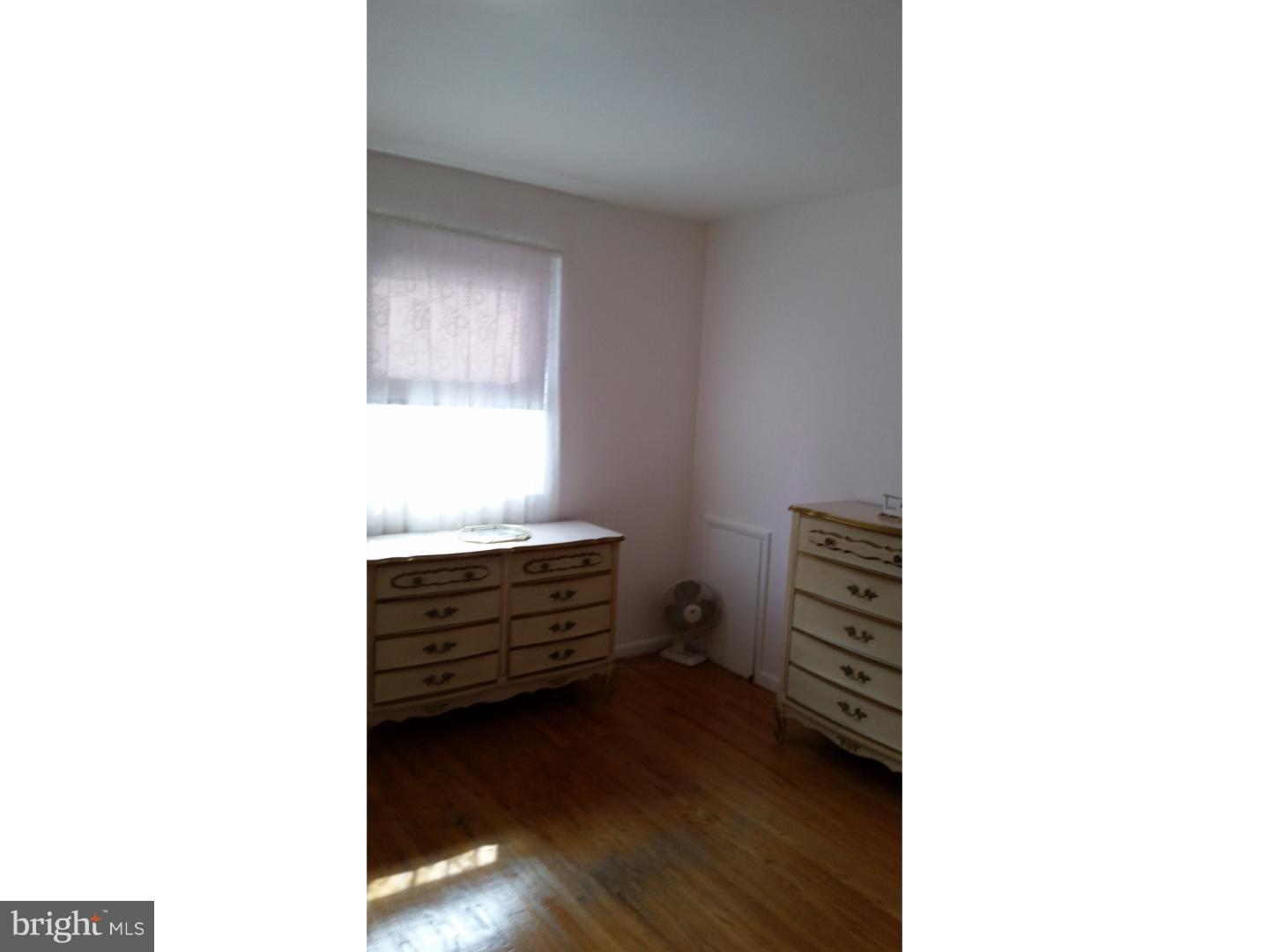 204 Cardinal Road Edgewater Park, NJ 08010 - Photo 8 of 9