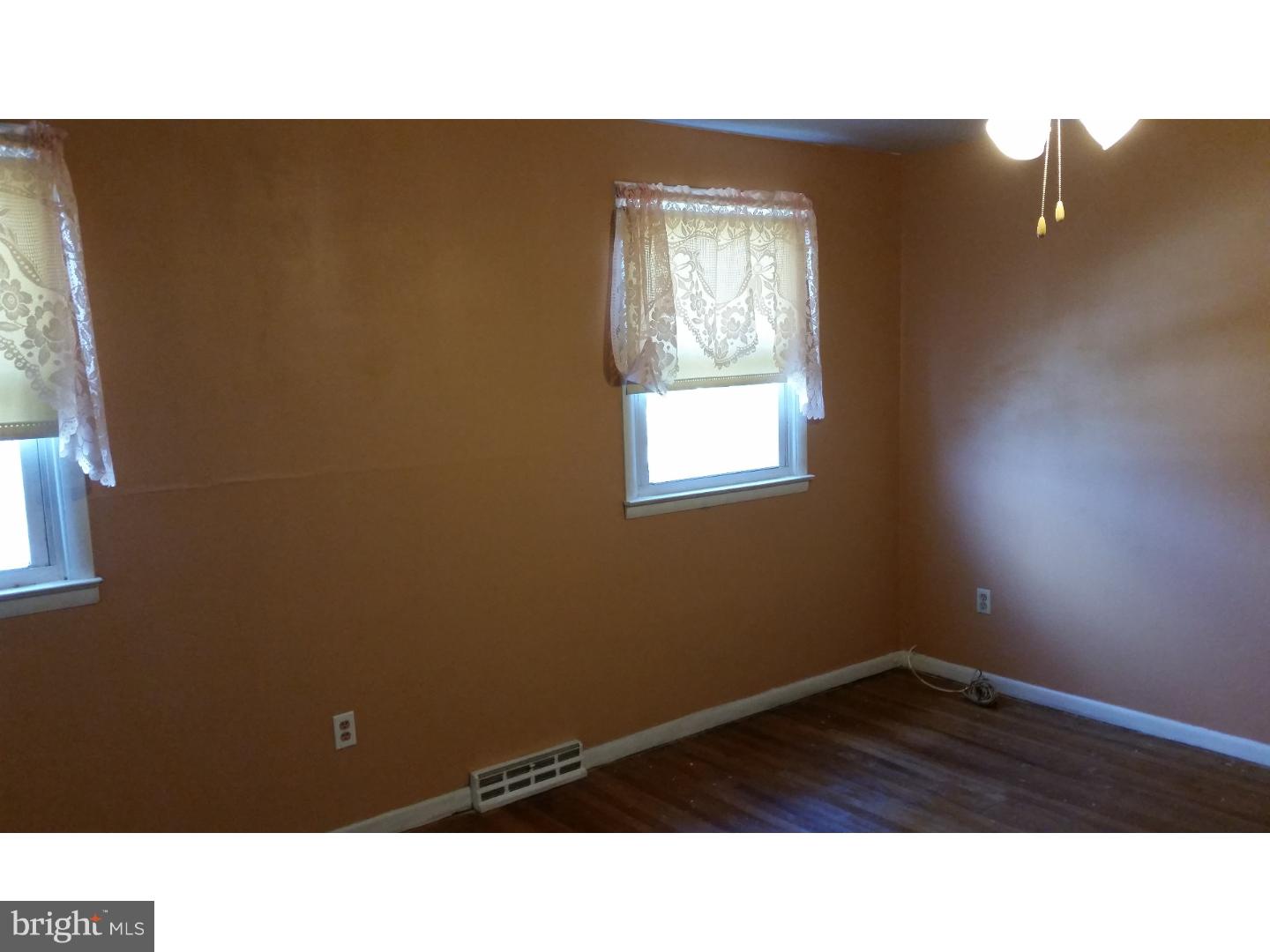 204 Cardinal Road Edgewater Park, NJ 08010 - Photo 9 of 9