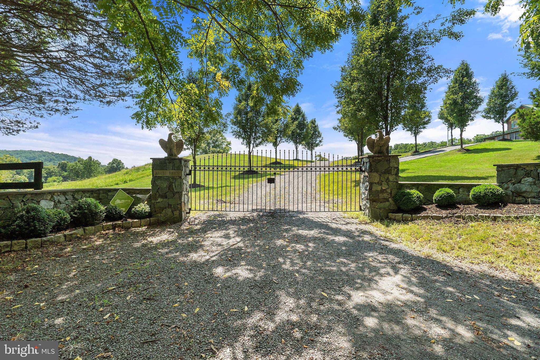 6389 Coon Tree Road The Plains, VA 20198 - Photo 2 of 65