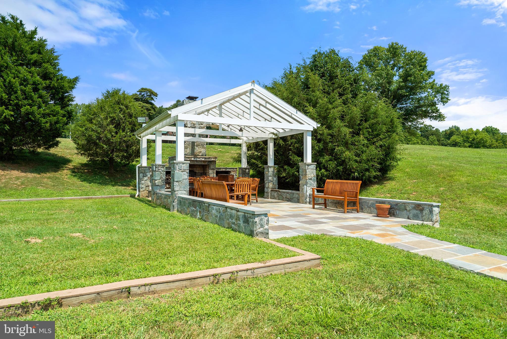 6389 Coon Tree Road The Plains, VA 20198 - Photo 17 of 65