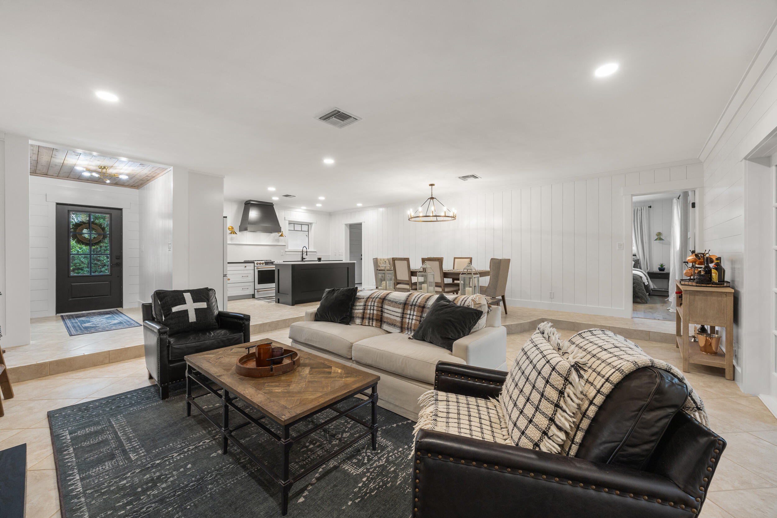 370 Mars Avenue Tequesta, FL 33469 - Photo 8 of 52 6_8p3a3729