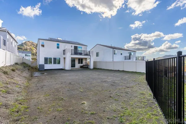 $963,000 | 316 Canter Court, Fallbrook, CA 92028