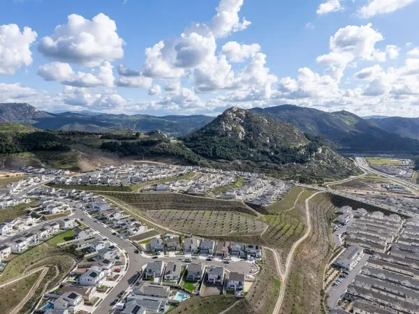 $963,000 | 316 Canter Court, Fallbrook, CA 92028