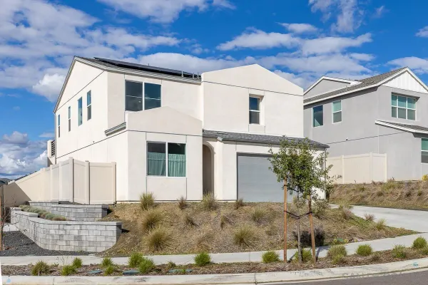 $963,000 | 316 Canter Court, Fallbrook, CA 92028