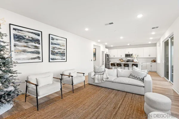 $963,000 | 316 Canter Court, Fallbrook, CA 92028