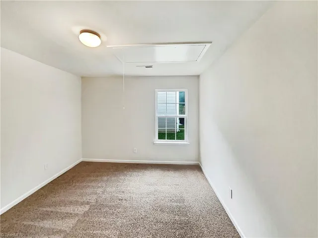 $275,000 | 4832 Old Towne Village Circle, Pfafftown, NC 27040