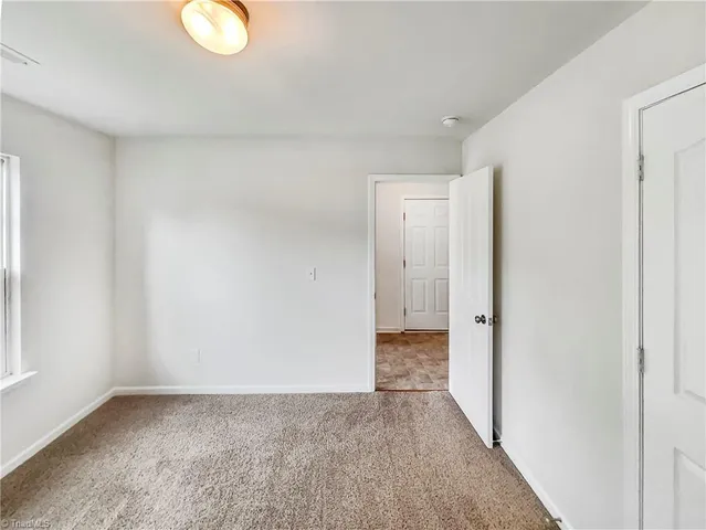 $275,000 | 4832 Old Towne Village Circle, Pfafftown, NC 27040