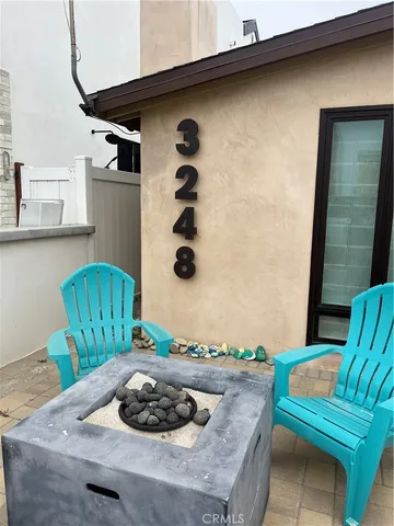 a view of multiple house