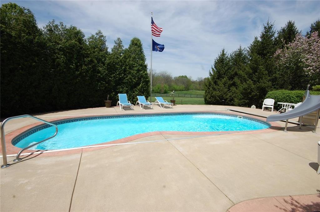10105 Quaker Ridge Court Fishers, IN 46037 - Photo 22 of 24 Gallery Image 22