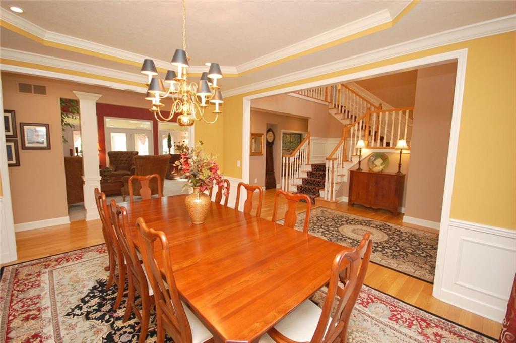 10105 Quaker Ridge Court Fishers, IN 46037 - Photo 5 of 24 Gallery Image 5