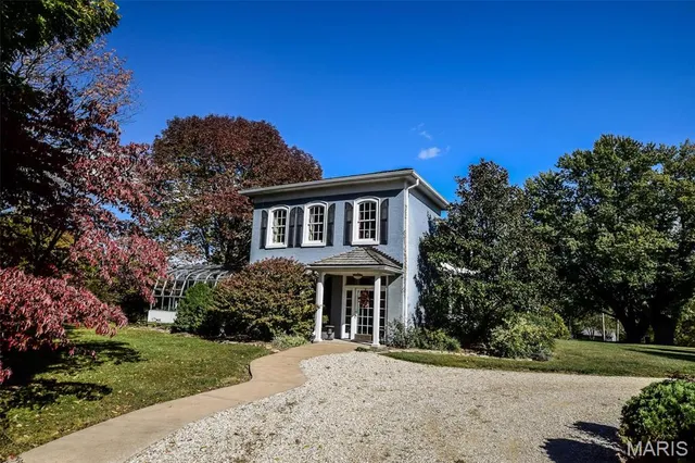 $775,000 | 16093 Highway West, Clarksville, MO 63336