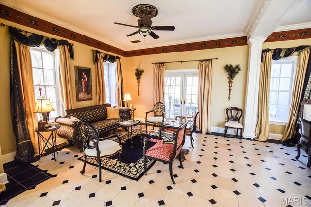 $775,000 | 16093 Highway West, Clarksville, MO 63336