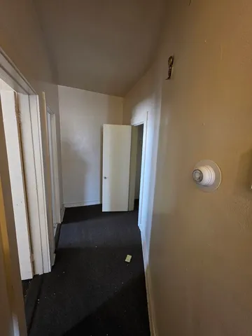 $1,100 | 6527 South Kimbark Avenue, Unit 4F, Chicago, IL 60637