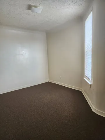 $1,100 | 6527 South Kimbark Avenue, Unit 4F, Chicago, IL 60637