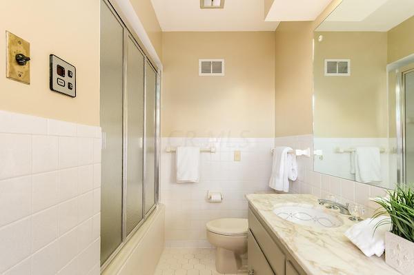 2604 Haverford Road Columbus, OH 43220 - Photo 18 of 40