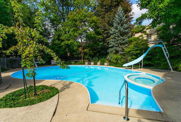 2604 Haverford Road Columbus, OH 43220 - Photo 2 of 40