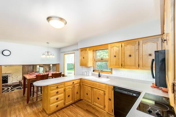 2604 Haverford Road Columbus, OH 43220 - Photo 9 of 40