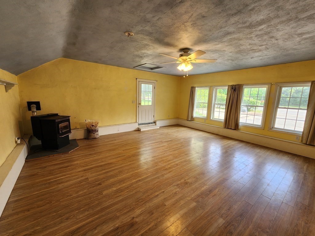65 Granby Road South Hadley, MA 01075 - Photo 12 of 39 Gallery Image 12