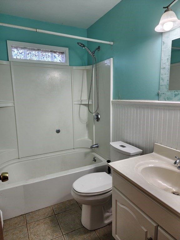 65 Granby Road South Hadley, MA 01075 - Photo 13 of 39 Gallery Image 13