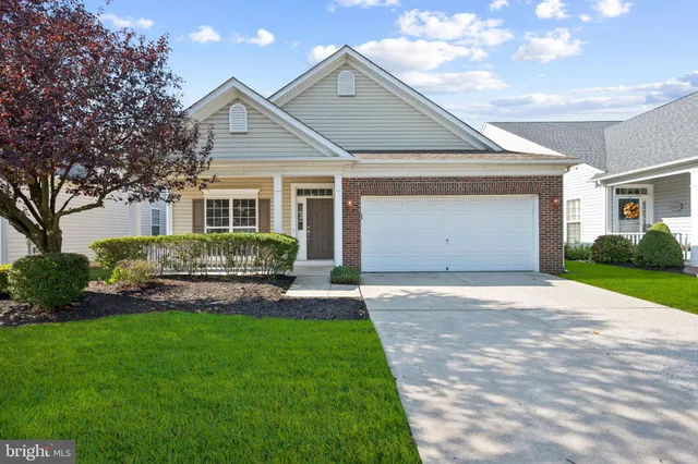 $433,000 | 28 Shipps Way, Delanco, NJ 08075