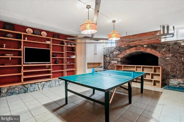 $940,000 | 827 Philadelphia Avenue, Chambersburg, PA 17201