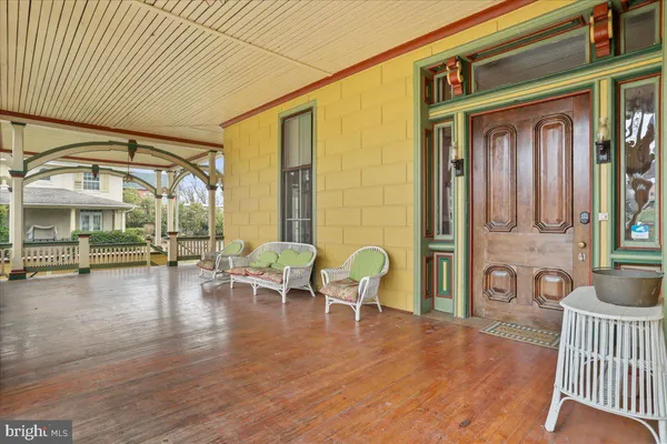 $940,000 | 827 Philadelphia Avenue, Chambersburg, PA 17201