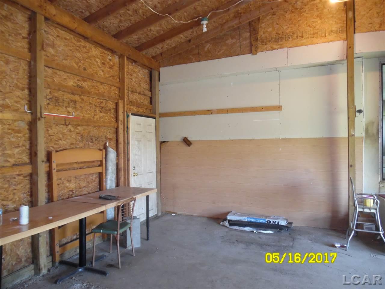 17241 Junction Road Addison, MI 49220 - Photo 18 of 18 31318683-17.JPG