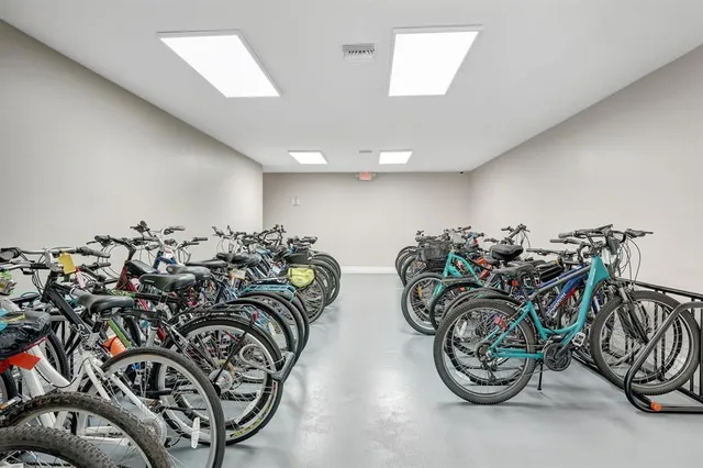 $259,950 | 801 South Federal Highway, Unit 519, Pompano Beach, FL 33062