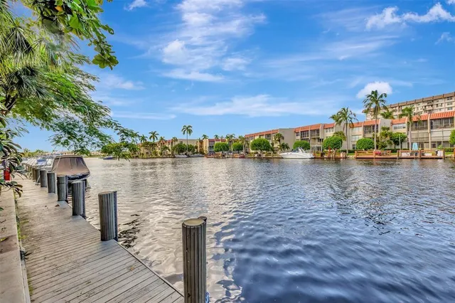 $259,950 | 801 South Federal Highway, Unit 519, Pompano Beach, FL 33062