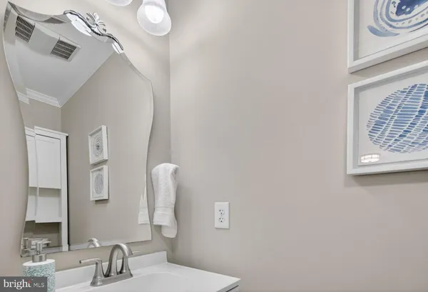 $735,000 | 6409 2nd Street, Alexandria, VA 22312