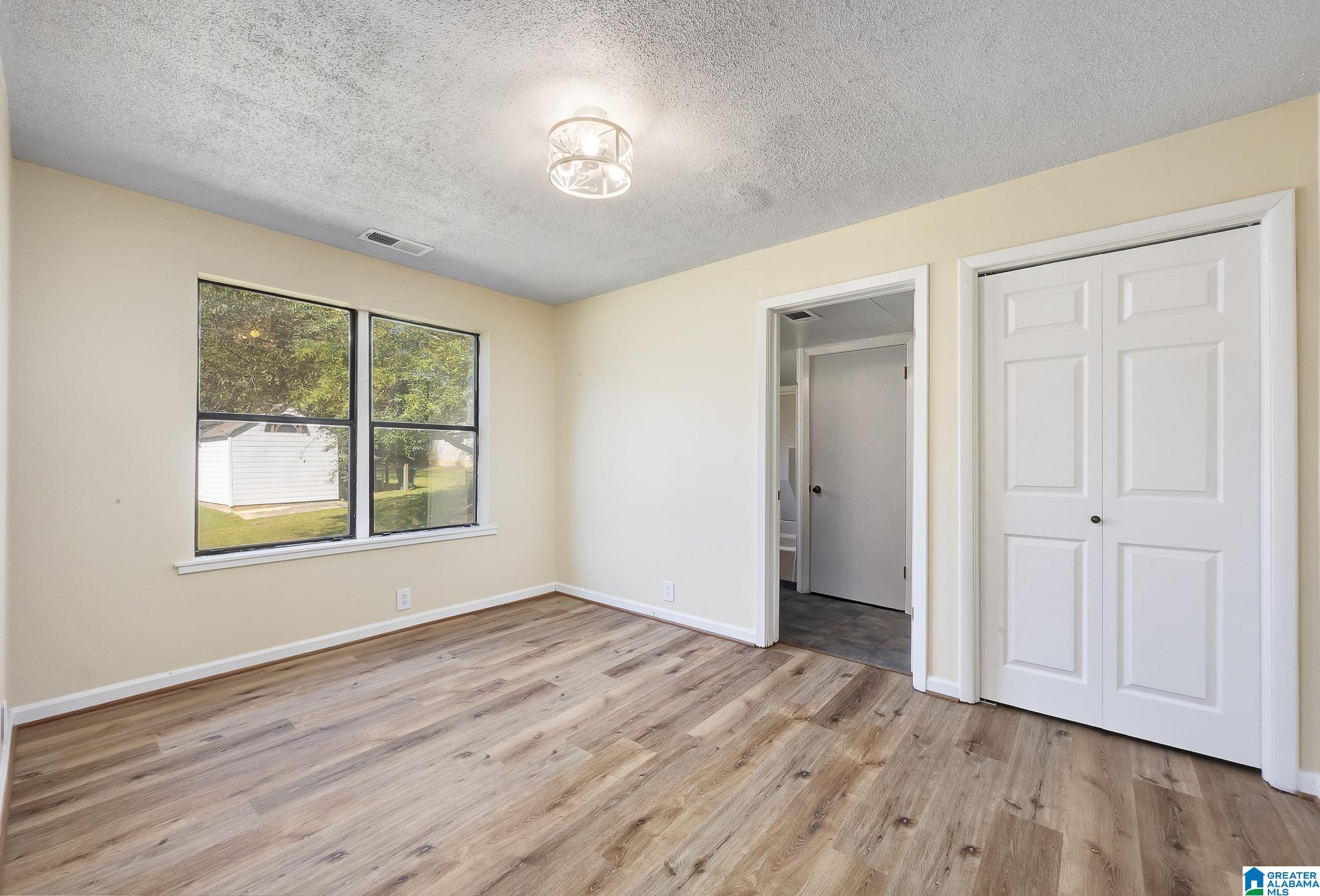 5901 Lantrip Drive Bessemer, AL 35023 - Photo 7 of 22