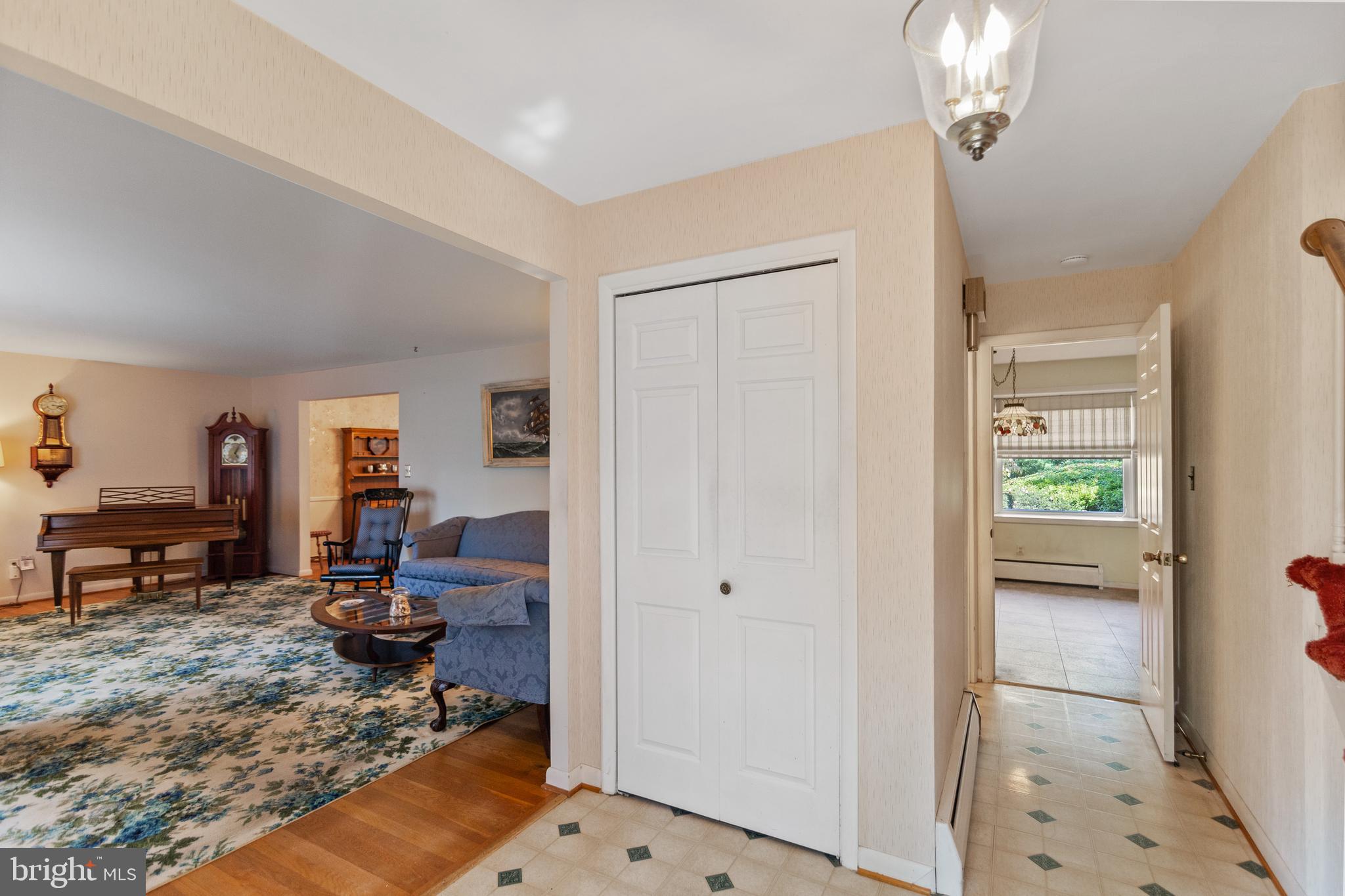 5113 Durham Road East Columbia, MD 21044 - Photo 9 of 38