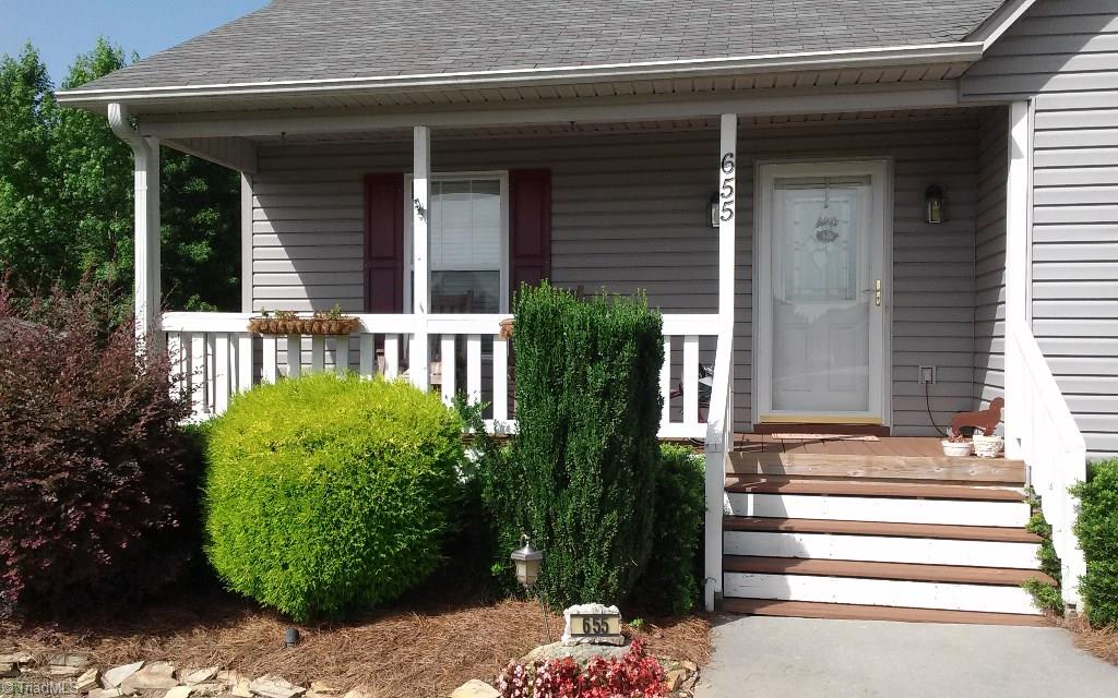 655 Sunset Ridge Lane Lexington, NC 27295 - Photo 3 of 24 Gallery Image 3