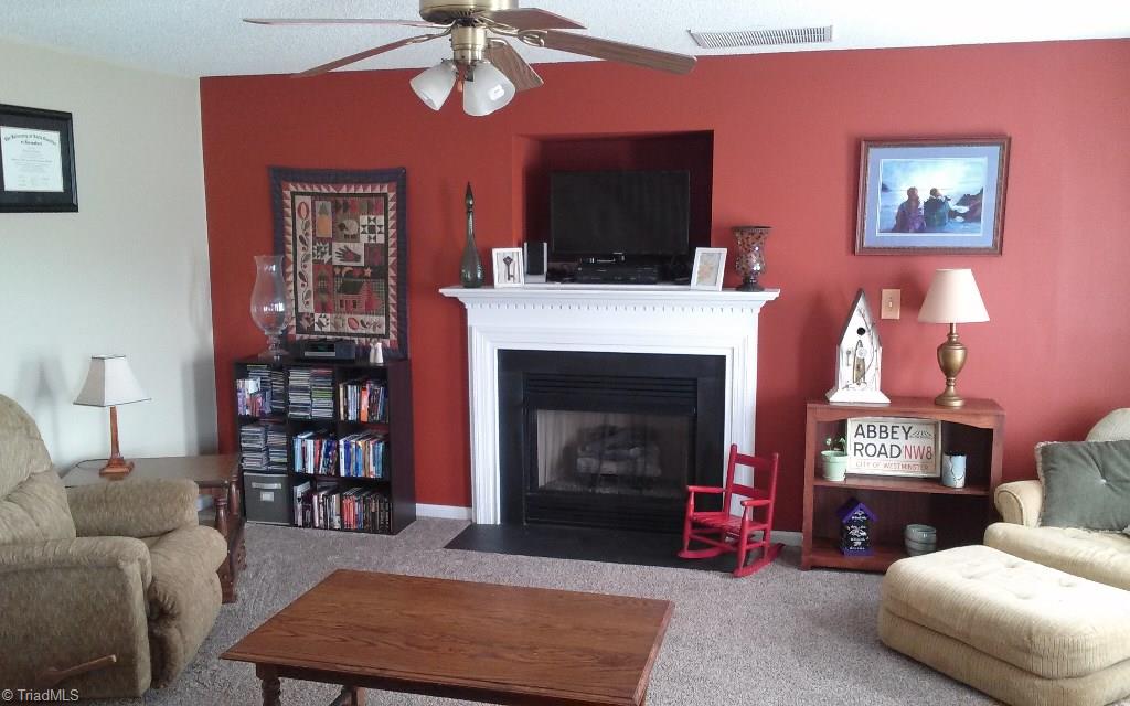 655 Sunset Ridge Lane Lexington, NC 27295 - Photo 6 of 24 Gallery Image 6