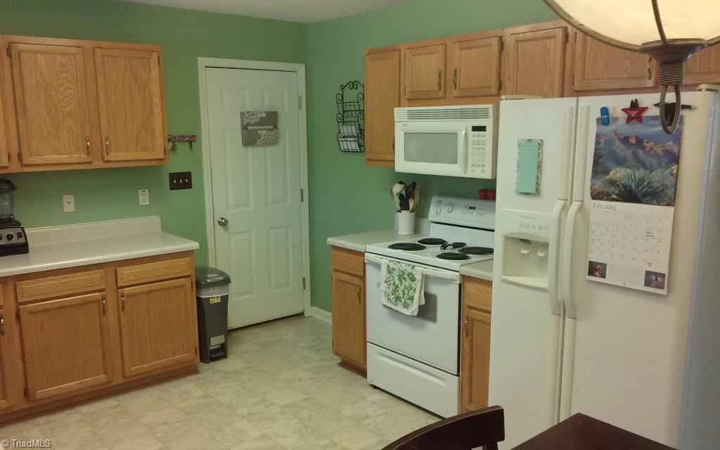 655 Sunset Ridge Lane Lexington, NC 27295 - Photo 10 of 24 Gallery Image 10