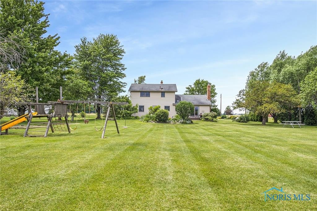 23084 Dunbridge Road Perrysburg, OH 43551 - Photo 43 of 49 Gallery Image 43