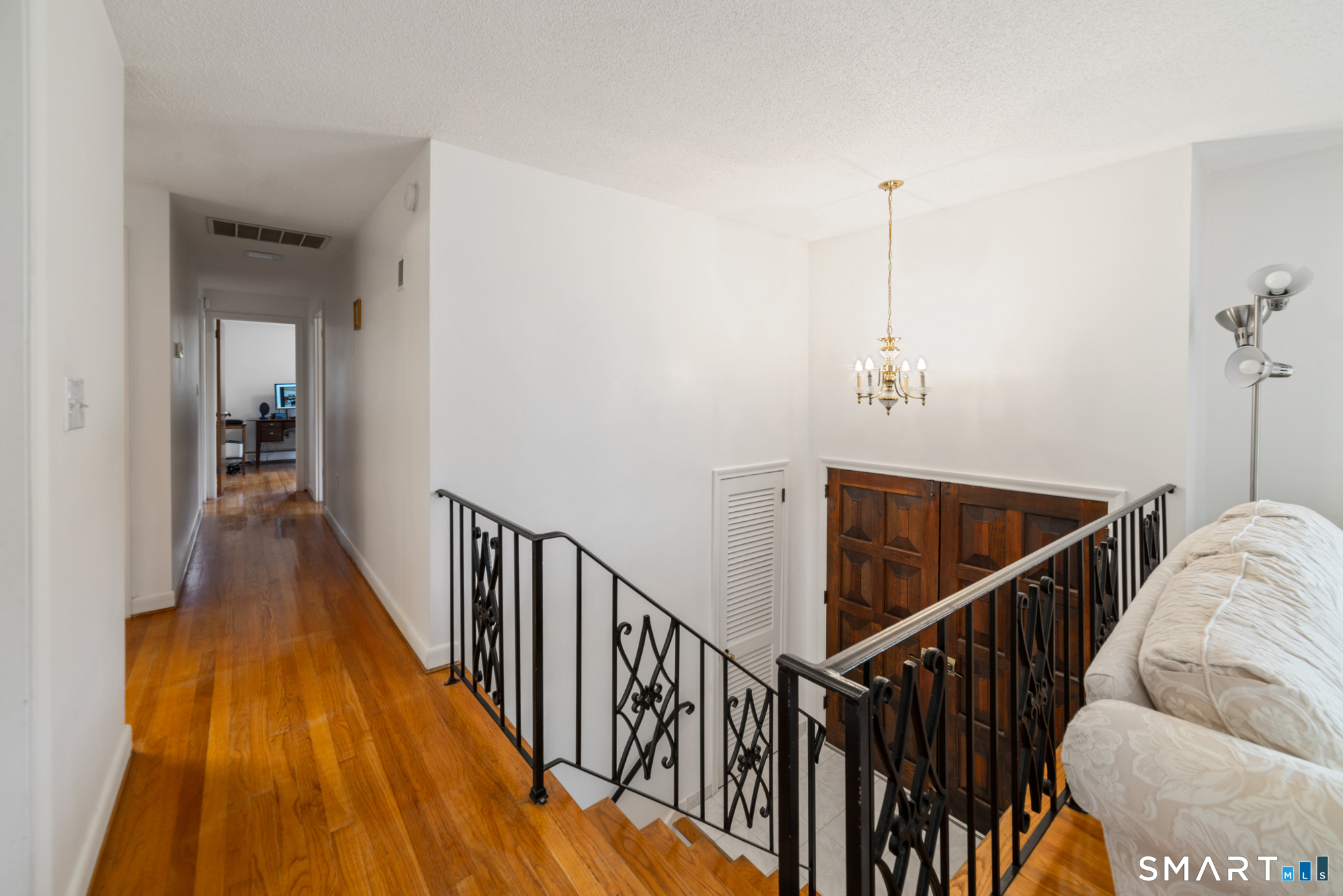 36 Cross Hill Road Wethersfield, CT 06109 - Photo 12 of 40