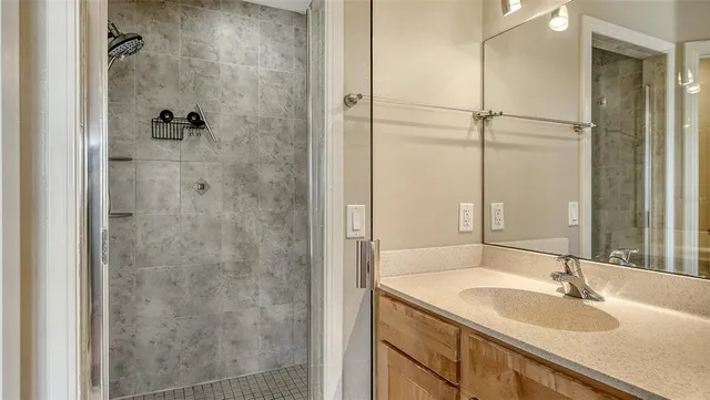 $1,219,000 | 221 17th Street North, Bradenton Beach, FL 34217