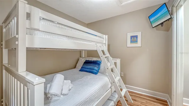 $1,219,000 | 221 17th Street North, Bradenton Beach, FL 34217