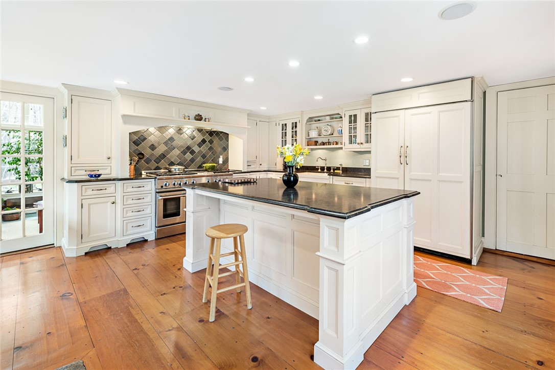 9 Brookside Lane Little Compton, RI 02837 - Photo 11 of 50