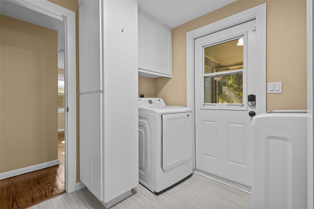 1908 West Fern Street Tampa, FL 33604 - Photo 13 of 47 a view of a storage & utility room