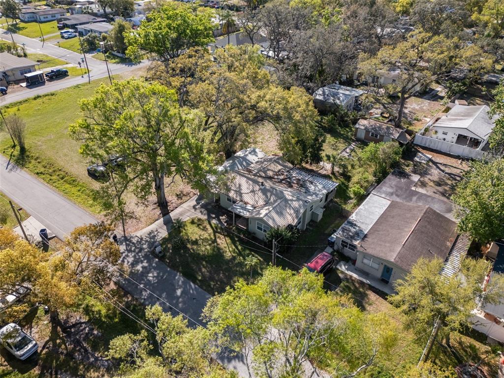 1908 West Fern Street Tampa, FL 33604 - Photo 39 of 47 an aerial view of residential house with outdoor space and swimming pool